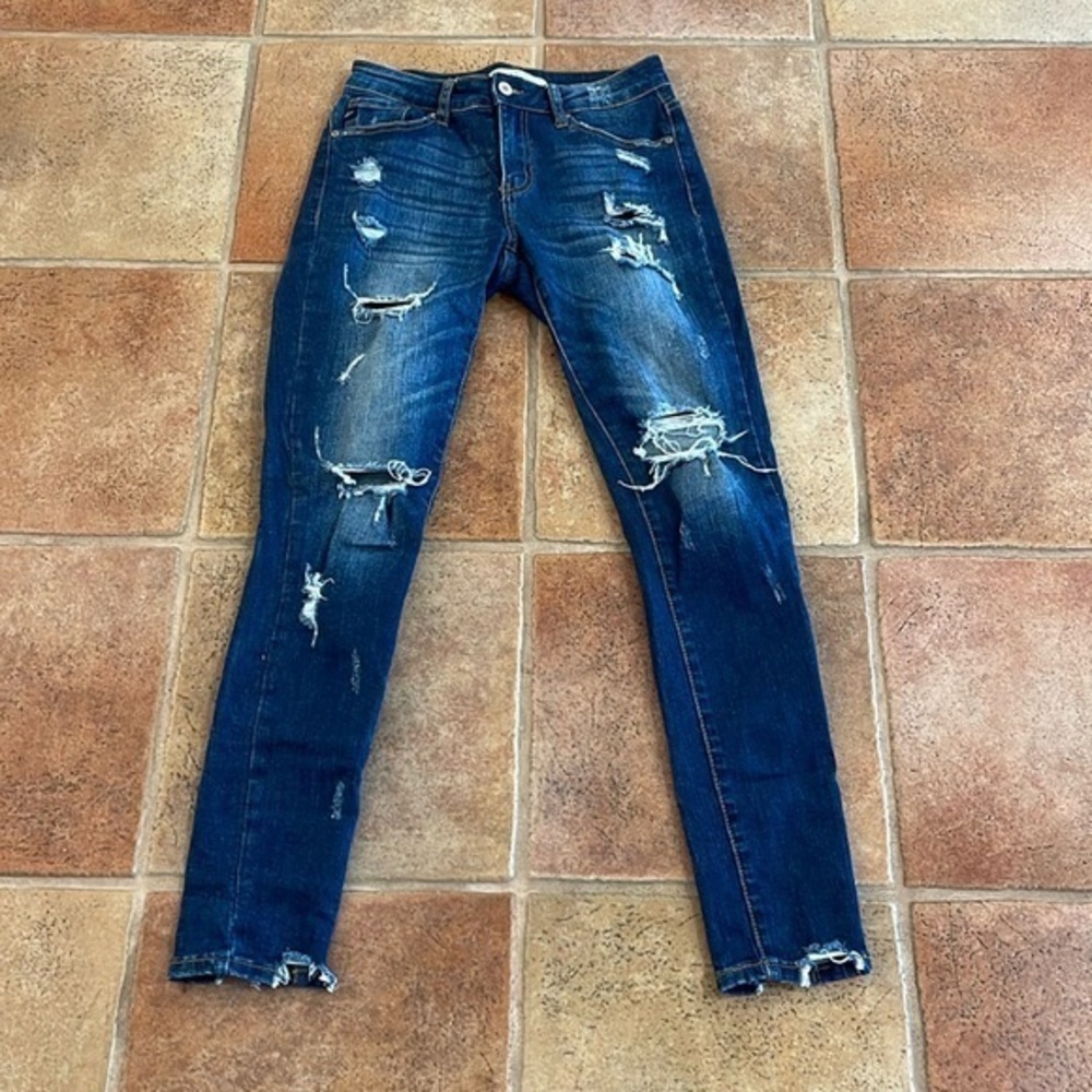KanCan skinny, distressed, stretchy jeans, size 3